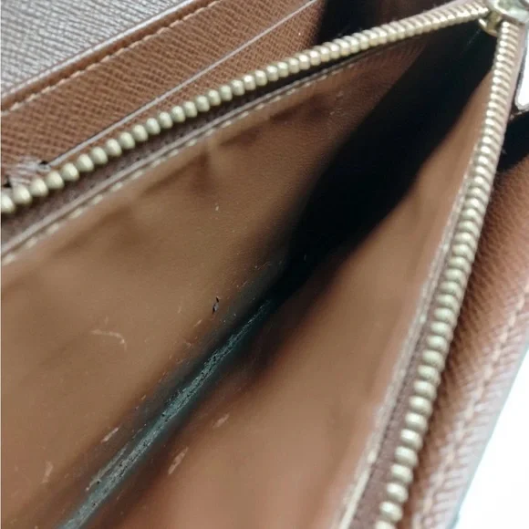 Louis Vuitton LV Wallet Brown Monogram Sarah Wallet - Picture 6 of 9